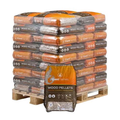 Giant Flames Nadelholzpellets ENplus A1 & PEFC 65 Säcke x 15 kg (975 kg Palette)